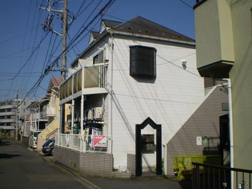 相模原市南区南台３丁目のアパートの外観