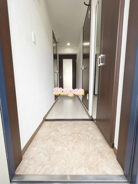 パミール大成の玄関