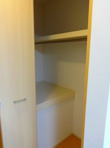 アユタシス中小田井の収納