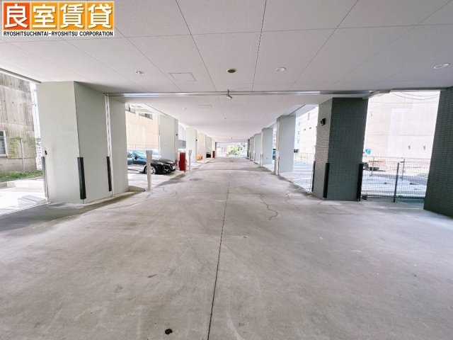 【駐車場】 | インプルーブ金山