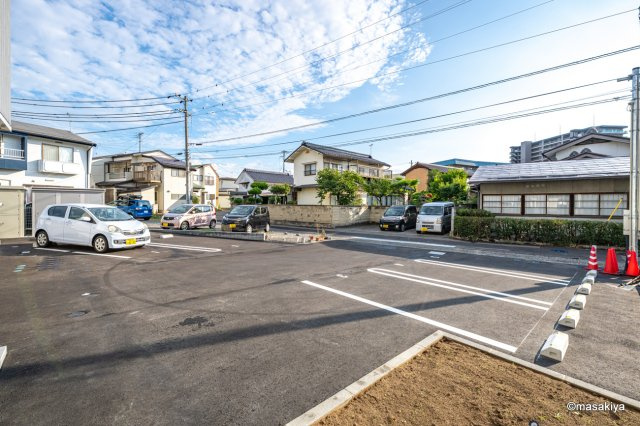 セルメイユールの駐車場