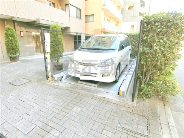 菱和パレス大森の駐車場|敷地内駐車場　空き状況等詳細はお問合せください。