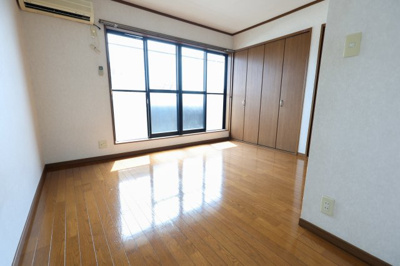 【洋室】 | ジーエルハイツ | 2階7帖洋室※2号棟のお写真です
