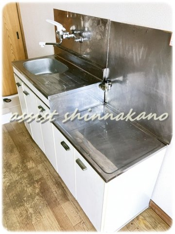 和幸マンションのキッチン