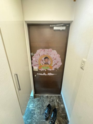 【玄関】 | グリフィン横浜・日本大通り