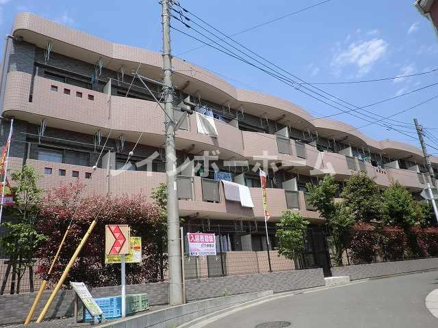 東峰マンションの外観