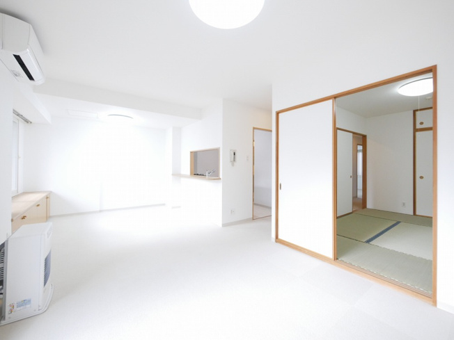 【居間・リビング】ＴＨＥ　ＲＥＳＩＤＥＮＣＥ　ＰＡＲＫ　ＯＤＯＲＩＫＯＥＮ