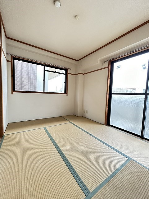 フュテュール尼崎の和室