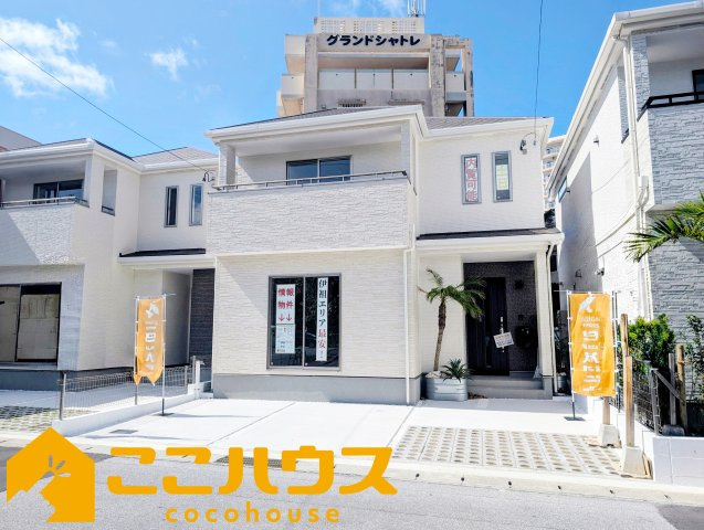 浦添市伊祖5丁目　新築戸建て　全3棟　B号棟の外観|長期優良住宅認定物件です！
