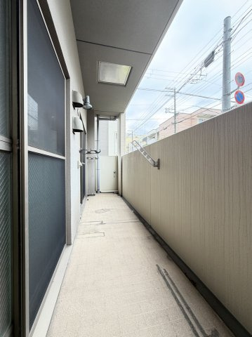 LAVIS(ラヴィ)のバルコニー