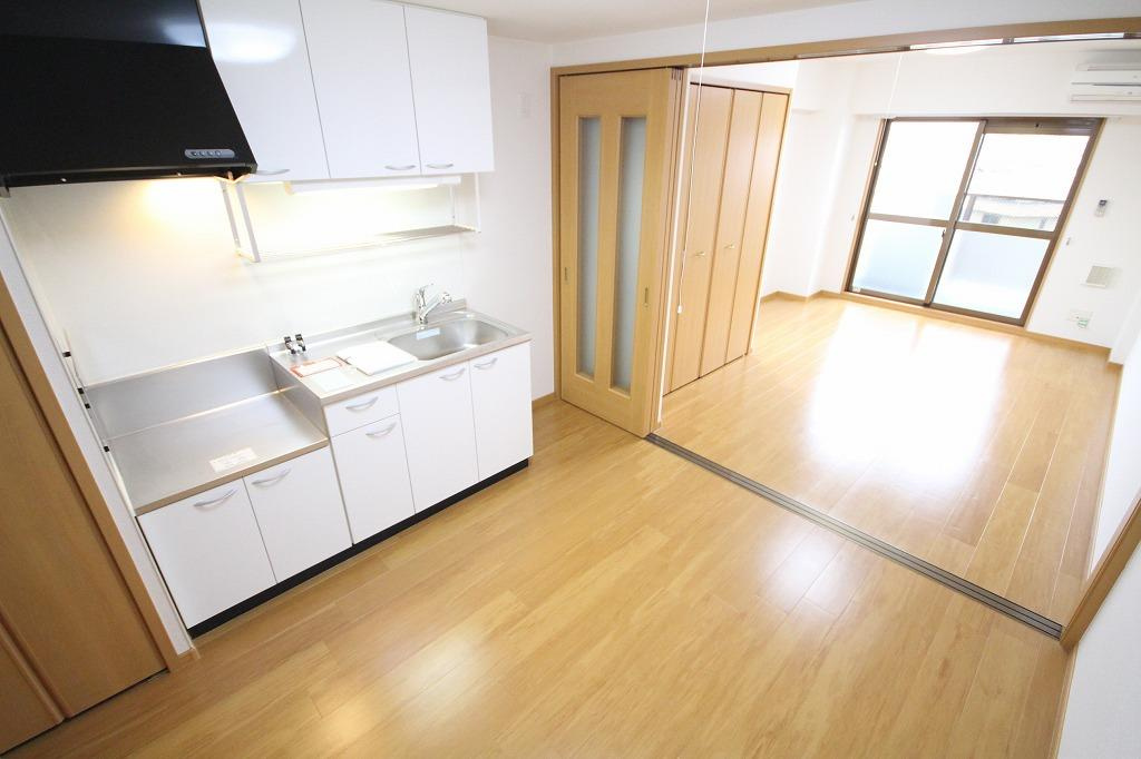 コン・タント・アモーレの居間・リビング|※お部屋により仕様が異なる可能性があります。