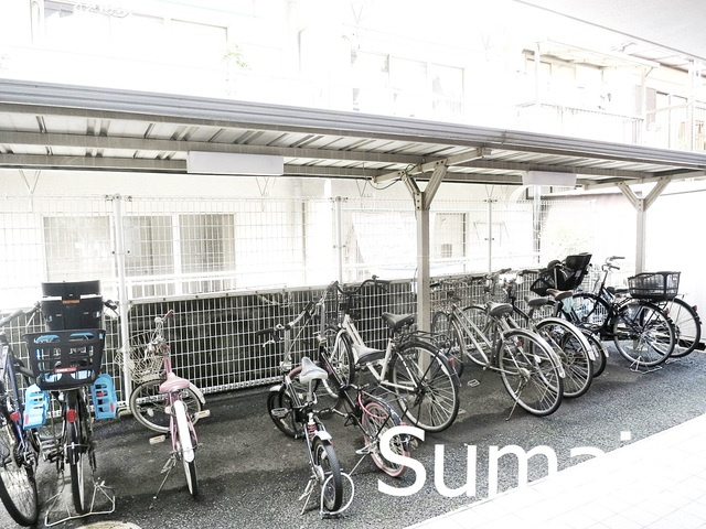 ラポール５番館のその他|駐輪スペースです♪