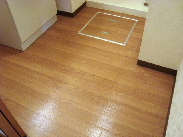 ラ・エレガンス７７のその他