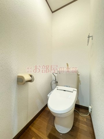 アビタシオンGTのトイレ|落ち着いた色調のトイレです