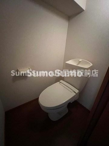 レオパレスエルザ1のトイレ|清潔感のあるトイレです