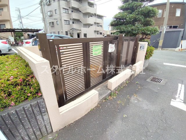 クレストパレス学園前のその他共用部分|ゴミ捨て場