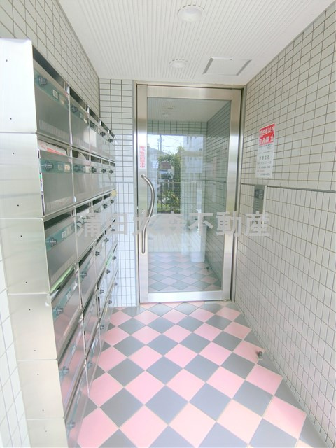 エヴェナール大森のエントランス