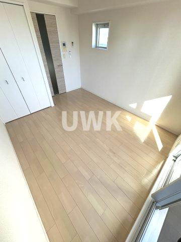 名古屋市西区新道２丁目の賃貸マンションの居間・リビング