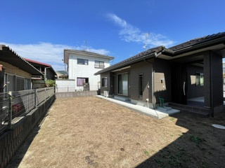 【庭】 | 福島市堀川町　中古住宅（Z）