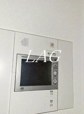 【設備】 | エフローレ日本橋 | モニター付きインターホンです。
