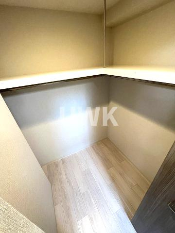 名古屋市中区栄５丁目の賃貸マンションの収納
