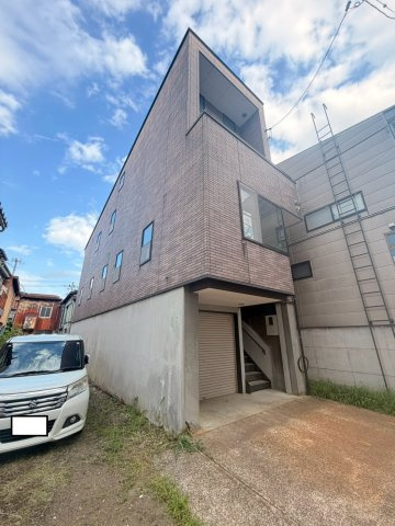 上越市仲町３丁目レントハウス１