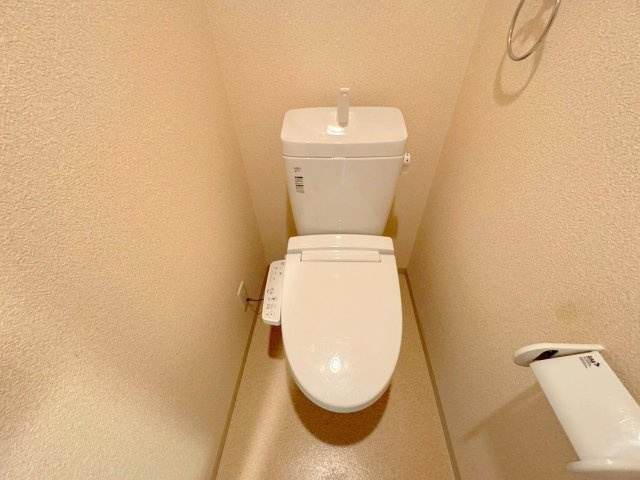 Luxe淡路のトイレ