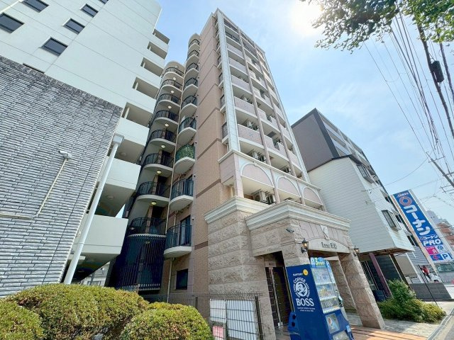Luxe淡路の外観