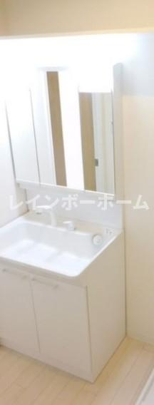 コスモハイツの独立洗面台