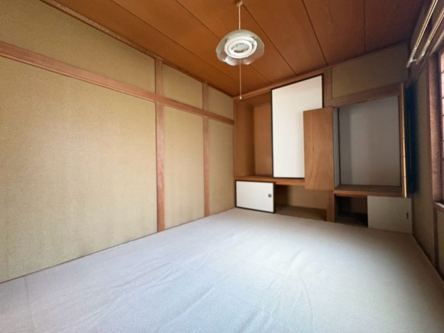 川北町8-32貸家の内装