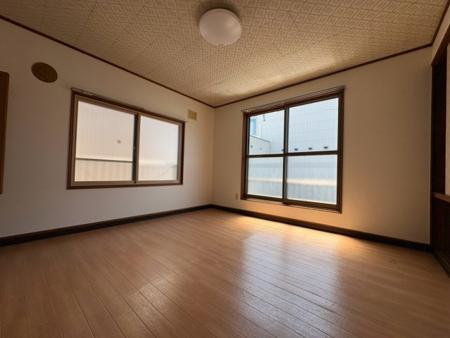 川北町8-32貸家の内装
