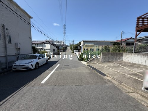藤沢市石川5丁目　中古戸建の前面道路含む現地写真|藤沢市石川5丁目　中古戸建