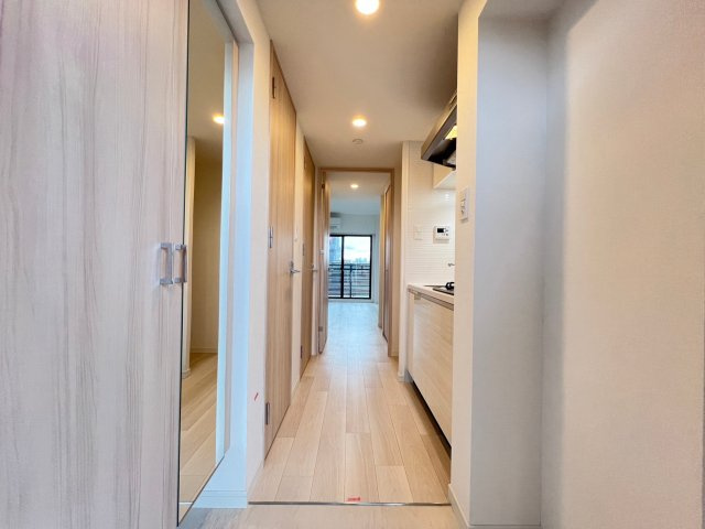 S-RESIDENCE難波大国町Tresの玄関
