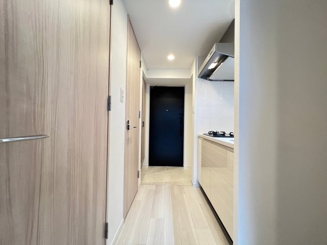 S-RESIDENCE難波大国町Tresの玄関