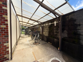 【駐輪場】 | 集成パーソナルハイツ志村 | 屋根付きの駐輪場です