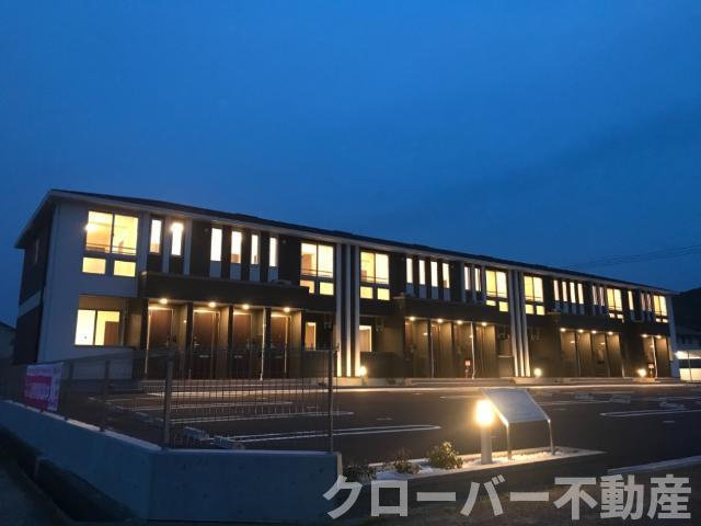キャロット　Ｃの外観|外観写真（夜）