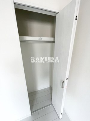 【収納】 | カーサフェリーチェ鶴ケ峰 | お荷物の多い方でも安心のクローゼット付き♪