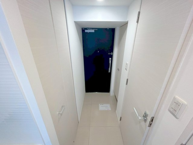 S-RESIDENCE新大阪駅前の玄関