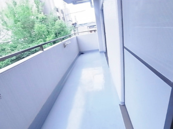 神戸市東灘区魚崎北町６丁目の賃貸マンションのバルコニー