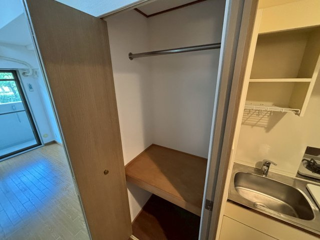 コスモプラザ新大阪の収納