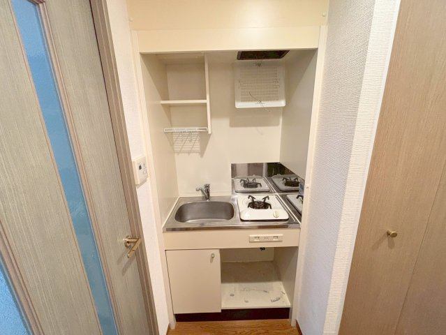 コスモプラザ新大阪のキッチン