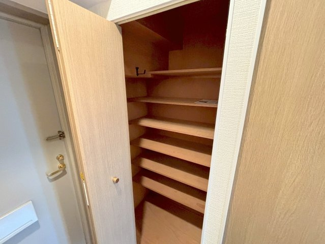 コスモプラザ新大阪の収納