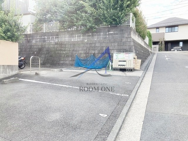 パーシモンコートの駐車場|駐車場です。