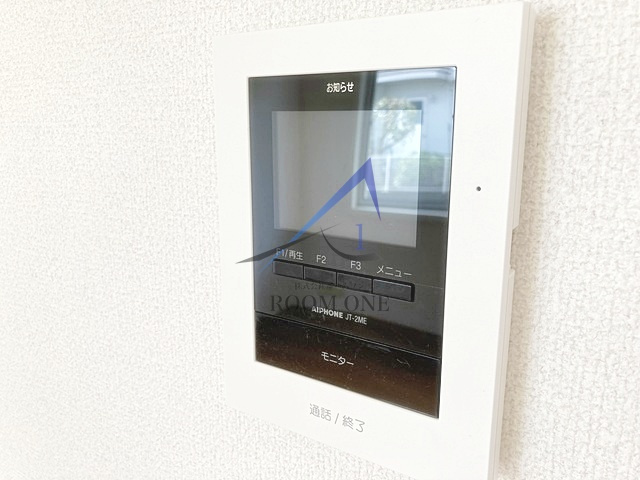 パーシモンコートのセキュリティ|モニター付きインターホンです。