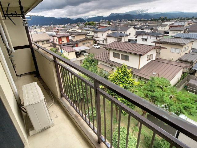 秀山ビルの居間・リビング|サンプル写真になります。