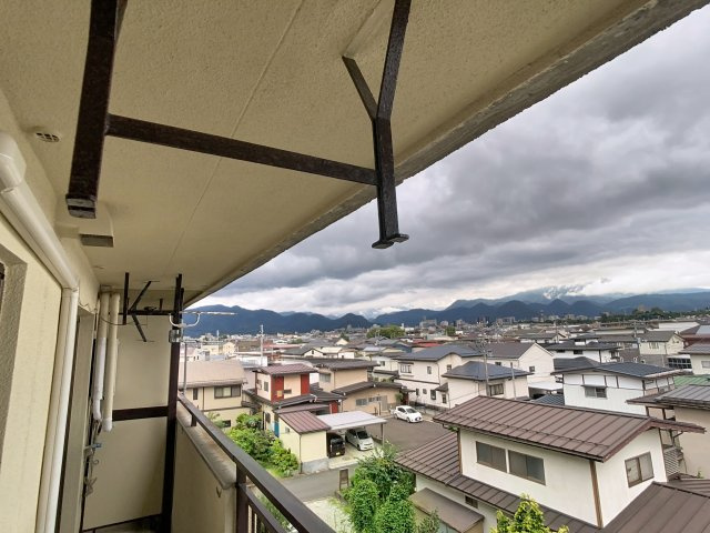 秀山ビルの独立洗面台|サンプル写真になります。
