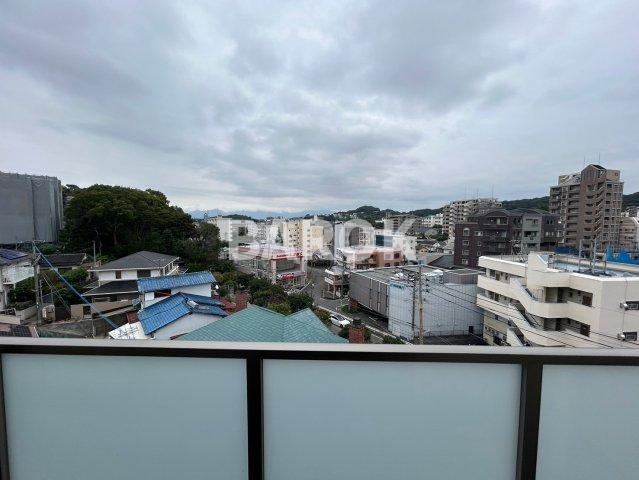 福岡市中央区小笹５丁目の賃貸マンションのバルコニー
