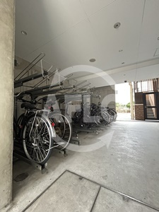 Luxe鶴見のその他共用部分|Luxe鶴見　駐輪場