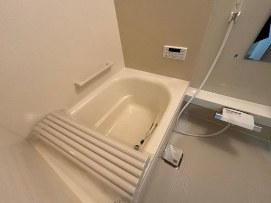 ベルソーデシャトンズの浴室