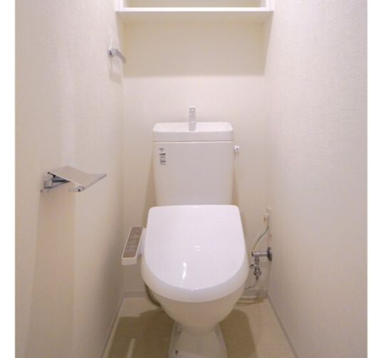 アジールコート山手動坂のトイレ|清潔感のあるトイレです
